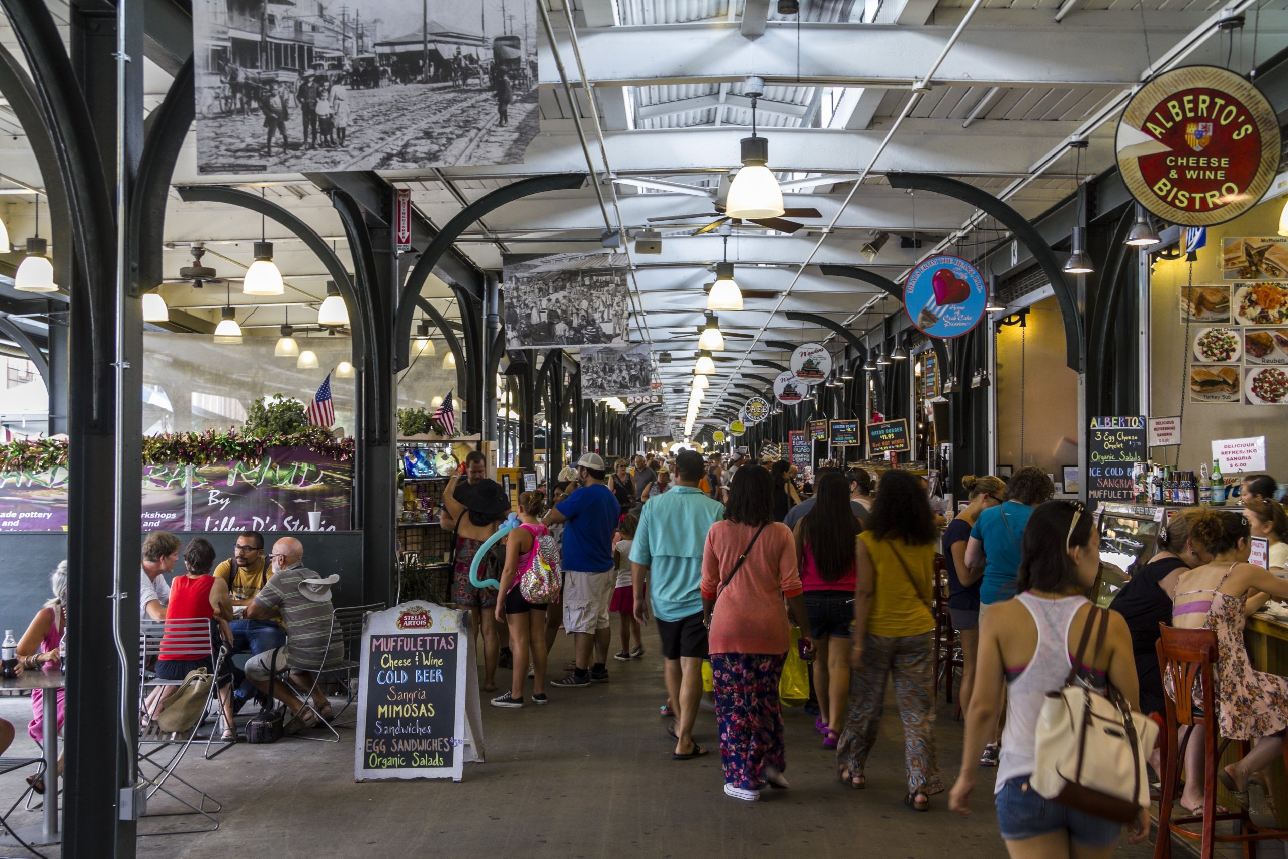 French Market in New Orleans at daytime
