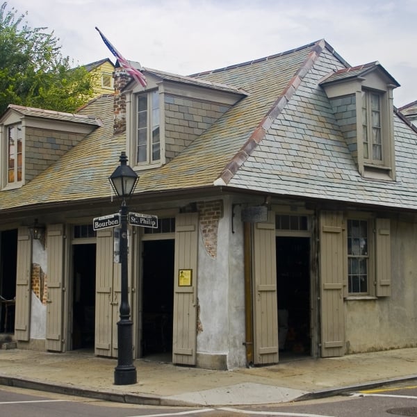 Pirate's corner on Bourbon street